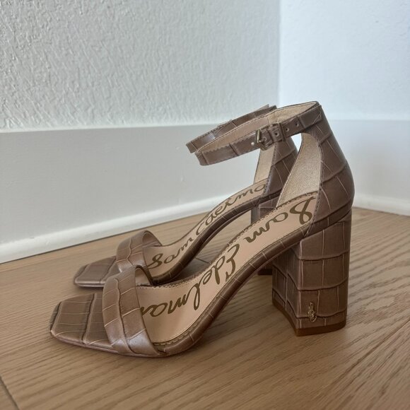 BRAND NEW, NEVER WORN | Sam Edelman Daniella Block Heel Sandal - Picture 4 of 7